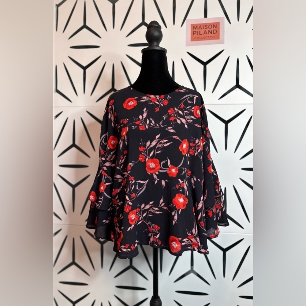 Gibson Navy Ruffle Blouse with Red Floral Print Size S